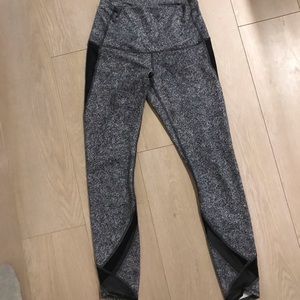 Lululemon 7/8 leggings size 6